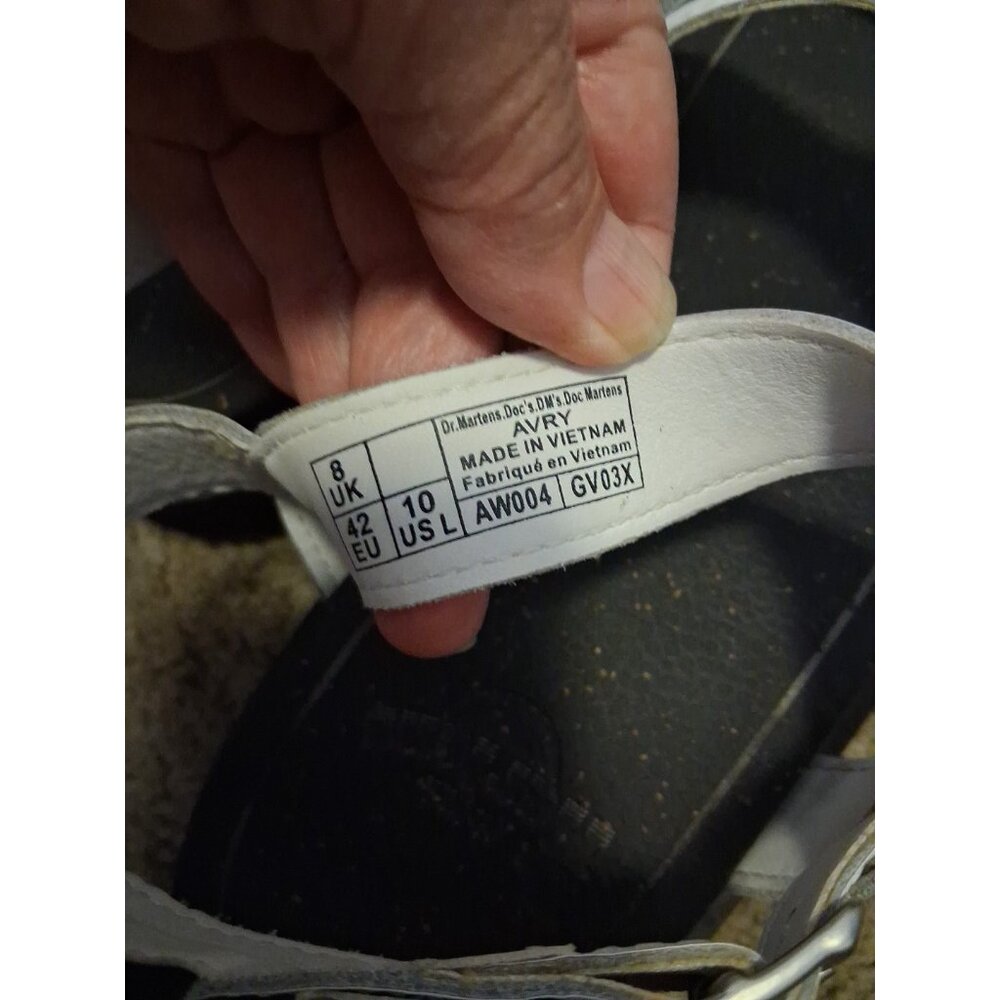 Dr. Martens AVRY HYDRO LEATHER STRAP SANDALS Size 10 White - Picture 7 of 9